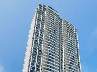 Master Crafted Beauty with Iconic Chicago Views