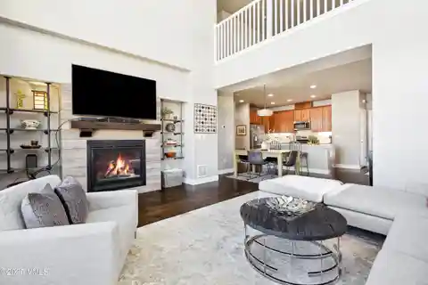 Beautifully Designed Duplex in Soleil Homes