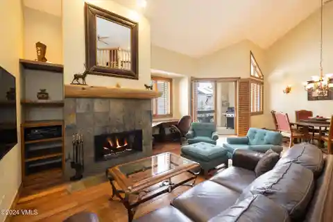 Four Bedroom Loft Penthouse at the Strawberry Park Lift