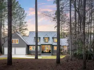 Refined Lakefront Sanctuary