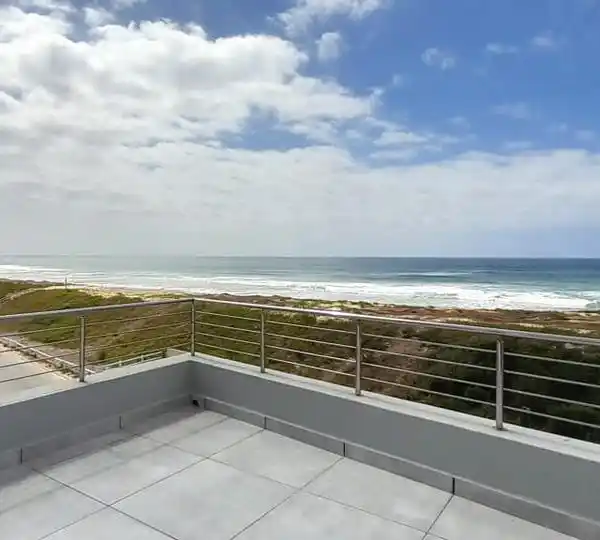 BREATHTAKING OCEANFRONT HOME