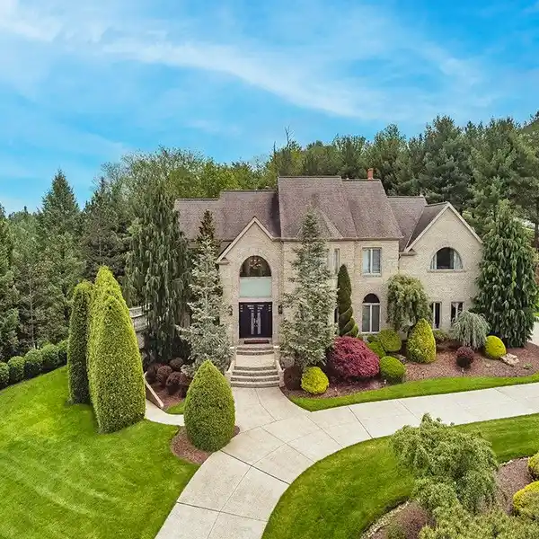 FABULOUS HOME IN FOX CHASE