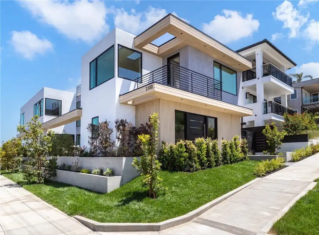 Coastal Modern New Construction Home with Panoramic Ocean Views