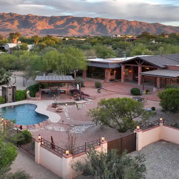 BEAUTIFUL, SOUTHWEST STYLE BLOCK HOME