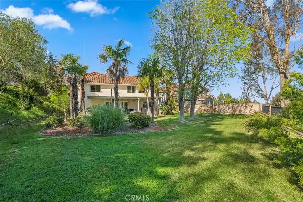 Beautiful Home in Anaheim Hills Estates
