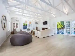 Gracious and Versatile Home in Proteaville