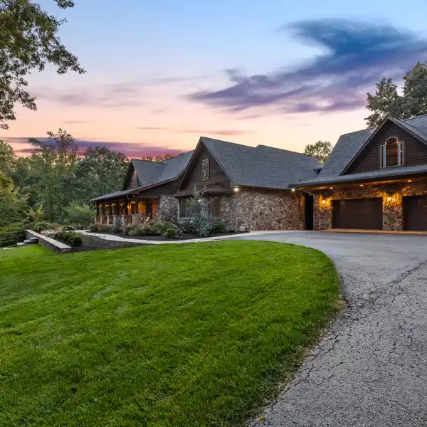 RUSTIC CHARM WITH REFINED ELEGANCE