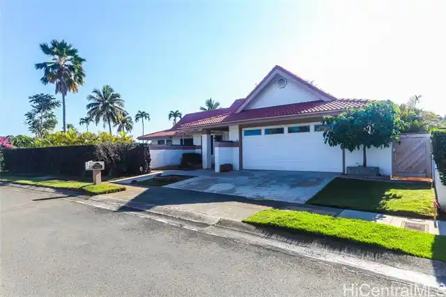Single-level Home in Queens Gate 2
