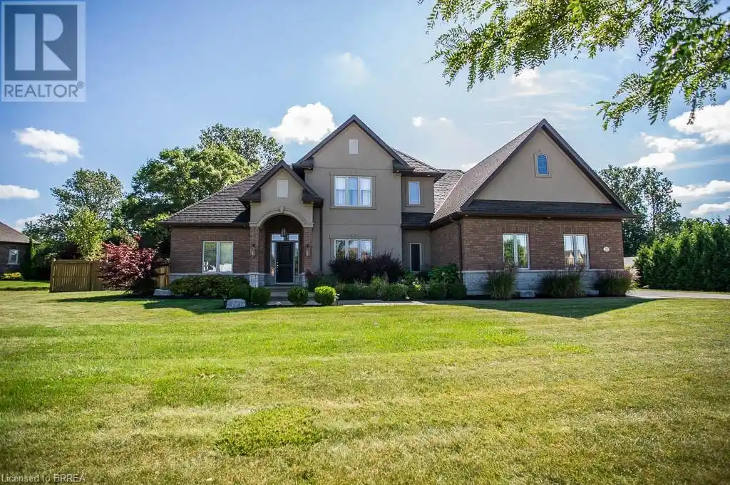 Spacious Residence in Royal Highland Estates