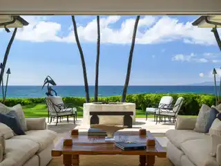 The Most Memorable Oceanfront Lifestyle in Maui