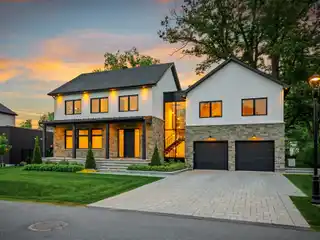Contemporary Luxury Home in Prestigious Gated Community