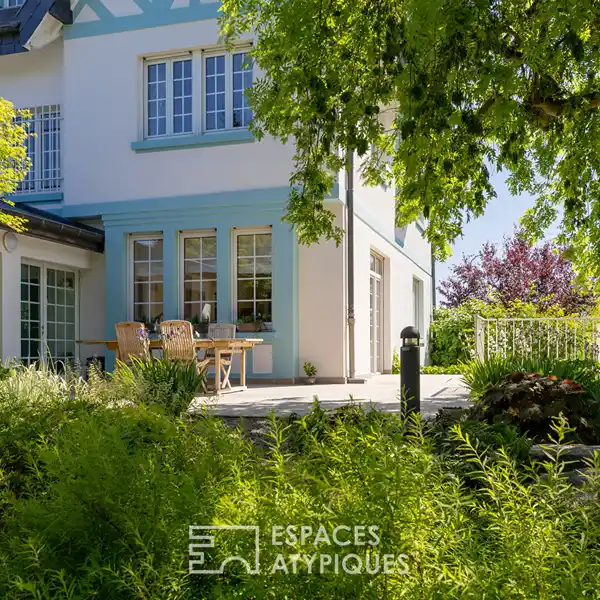 ELEGANT MANSION IN A PEACEFUL VILLAGE