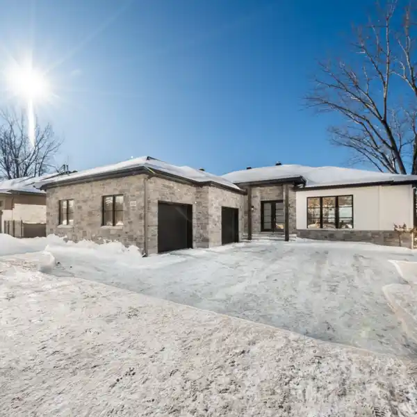OVERSIZED BUNGALOW IN THE BEAUTIFUL ANSE AU SABLE AREA