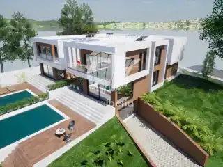 Ready-To-Move 4-Bed Villa with Infinity Pool