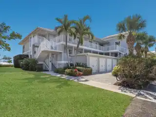 Exquisitely Furnished Condo Overlooking Charlotte Harbor