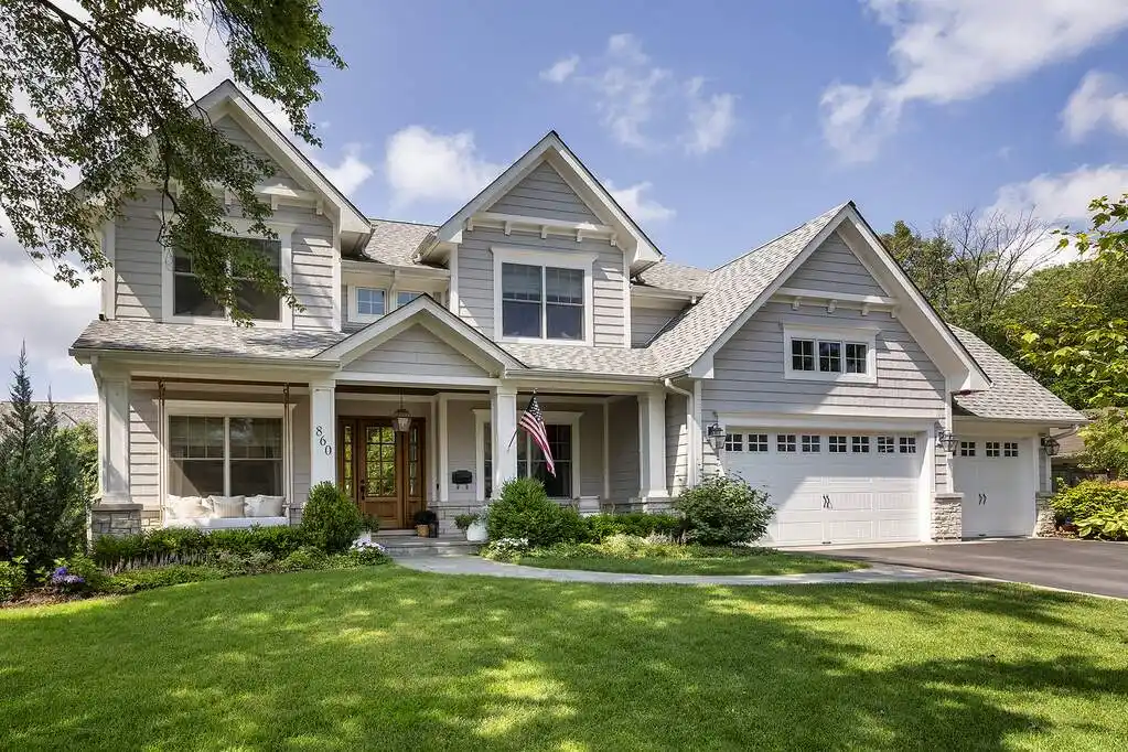 Timeless Charm Meets Modern Sophistication in the Highlands