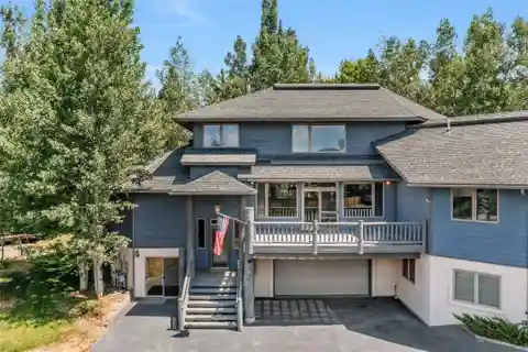 Meticulously Maintained Half Duplex