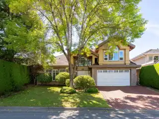 Top-Quality Home in Prestigious Terra Nova