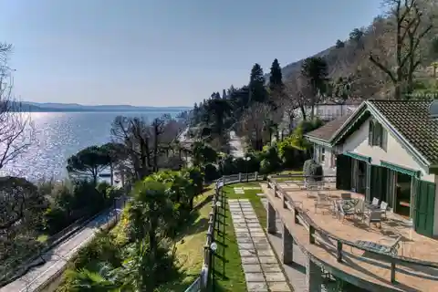 Prestigious Villa with Private Beach