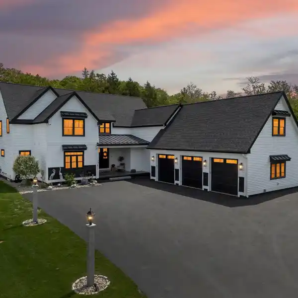 BESPOKE COLONIAL RETREAT ON OVER THREE ACRES