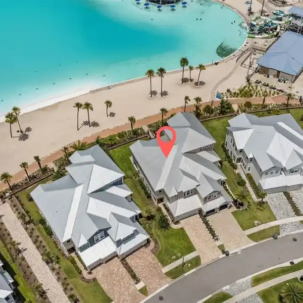 PARADISE AT THE BEACHWALK