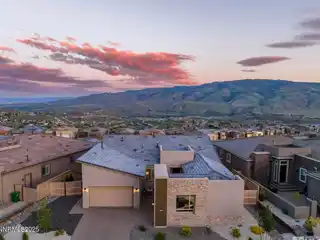 Modern Home in the Cliffs at Somersett