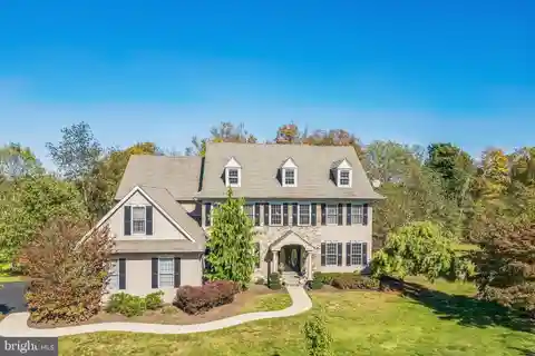 Custom-Built Beauty with Scenic Serenity