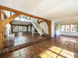 Maisonette Apartment with Charm and Privacy