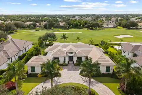Remarkable Home Home Offering Zen Luxury