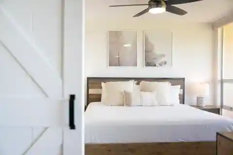 Maui Banyan Top-floor Retreat