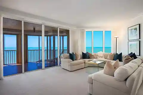 Innovative Plan in the Renowned Contessa Tower