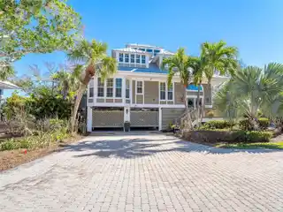 Charming Seawatch Home - Beachside Living on Boca Grande