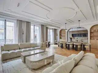Exceptional Meticulously Renovated Apartment