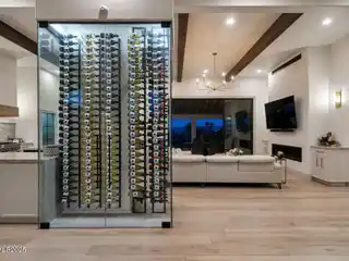 Luxury Saddlehorn Estate with Surrounding Mountains