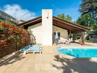 Architect’s House with Overhanging Roof
