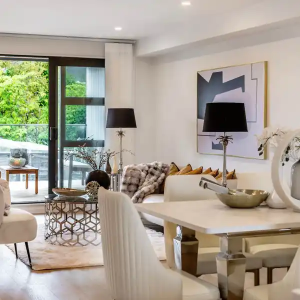 NEWLY BUILT FREEHOLD TOWNHOUSE