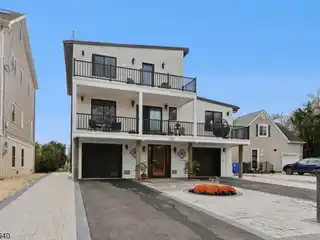 Exquisite Waterfront Residence