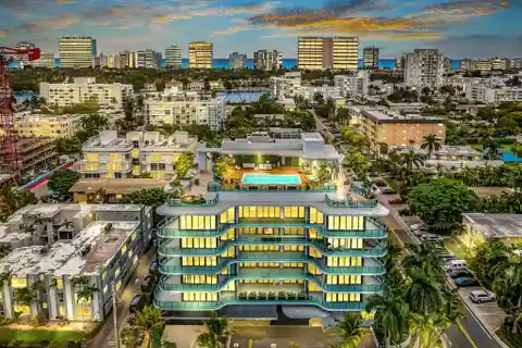 Corner Residence at Alana Bay Harbor Islands