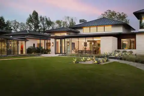 Striking Lake Austin Contemporary Estate