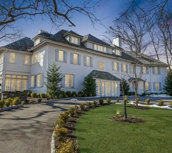 HISTORIC ESTATE COMBINING PAST AND PRESENT