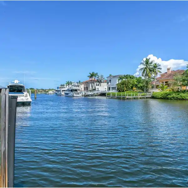 AMAZING OPPORTUNITY AT ADMIRALS COVE