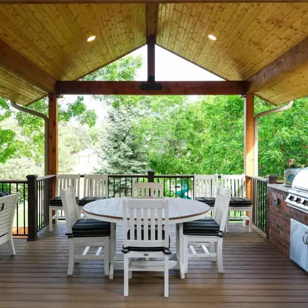EXCEPTIONAL OFFERING IN THE HILLS WEST
