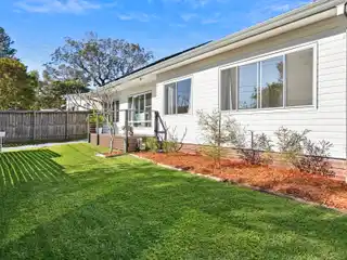 Versatile Light-Filled Residence