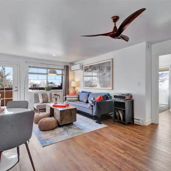 CHIC CONDO IN WILDHORSE MEADOWS