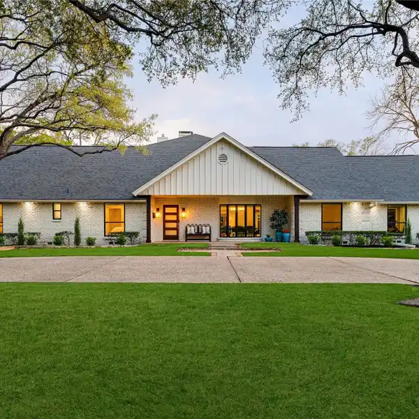 BEAUTIFULLY UPDATED HOME IN INWOOD ROAD ESTATES