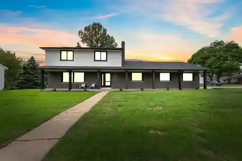 Turnkey Remodeled Property Steps to Lambeau Field