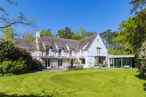 Superb Classic Property