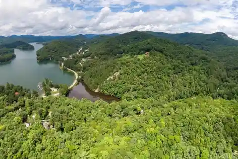 Create a Mountain Retreat on 105 Acres