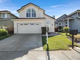 Beautifully Maintained Home in the Desirable Ardenwood Neighborhood