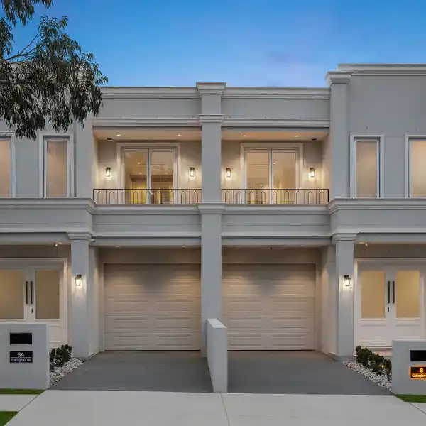 UNIQUE TAKE ON THE CONTEMPORARY DUPLEX